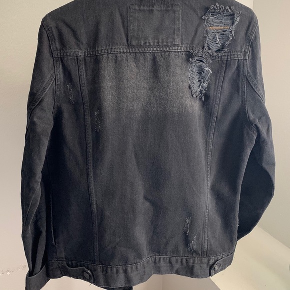 SOLD- ZARA DISTRESSED DEMIM JACKET - Picture 6 of 8